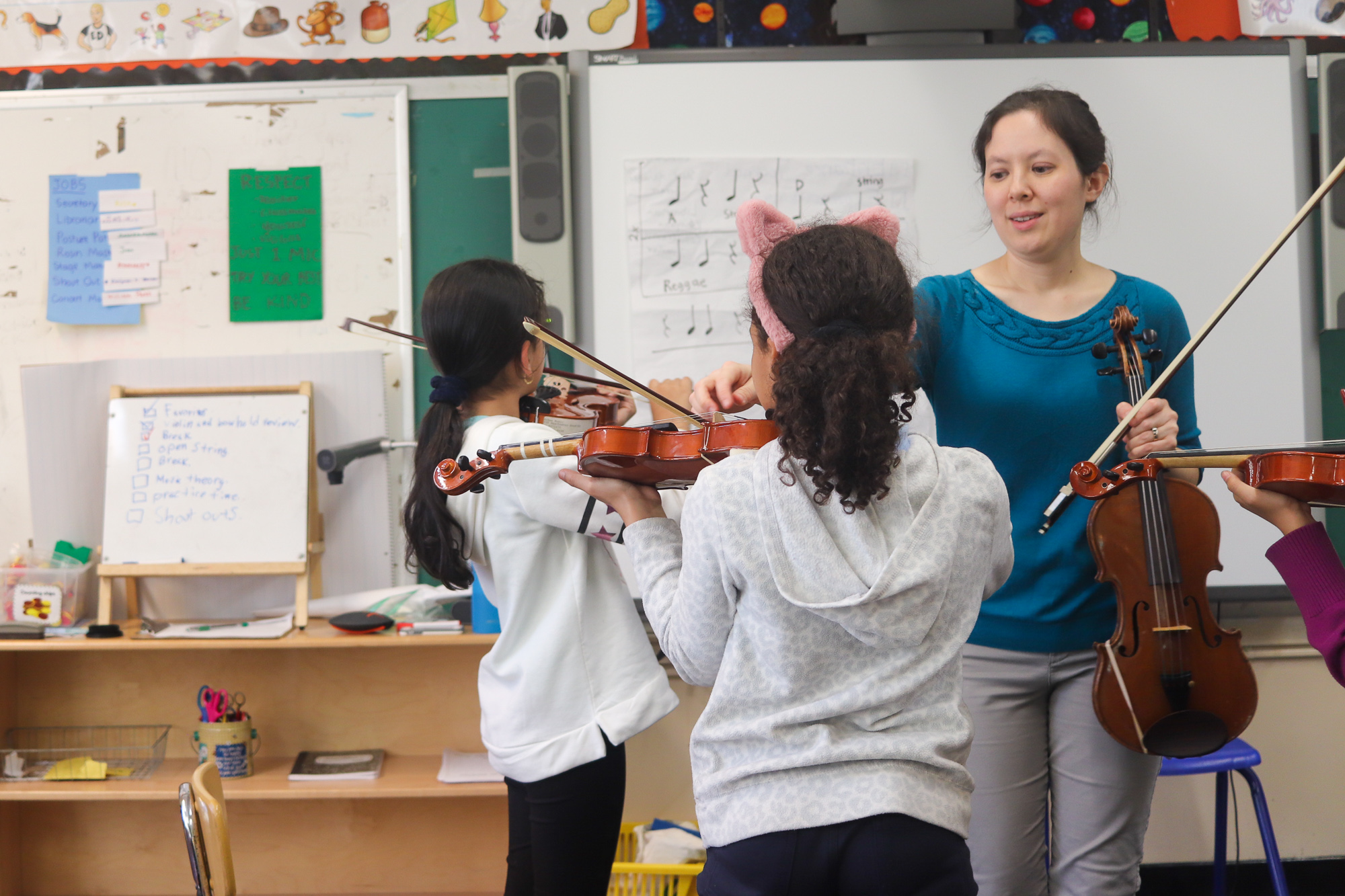 Evelyn violin class